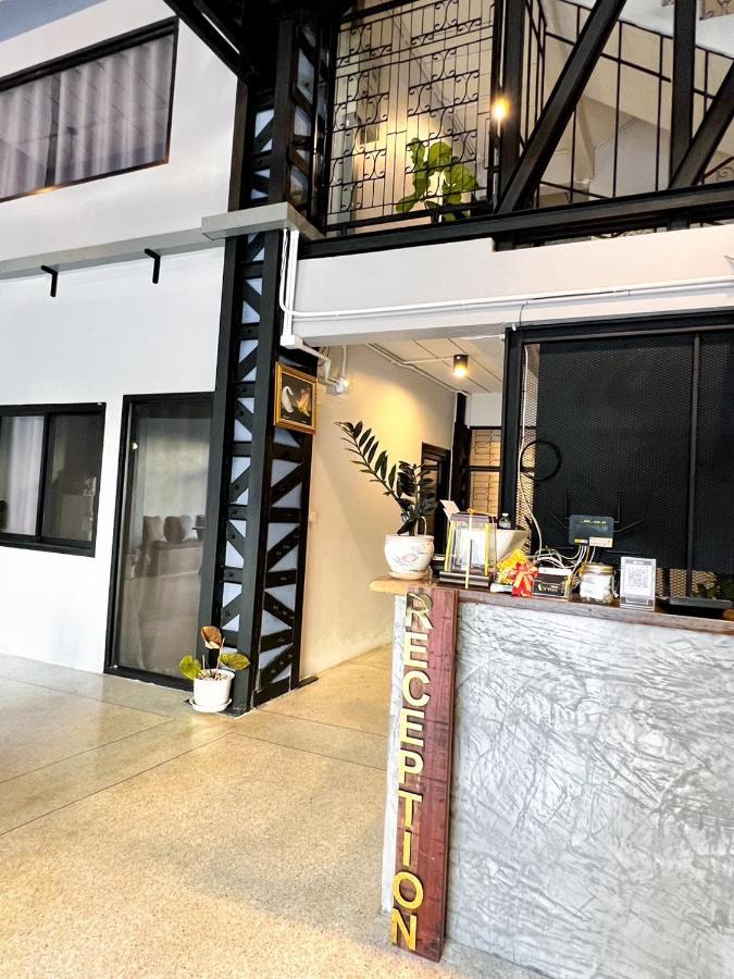 Anton Hotel Hatyai Hatjaj Kültér fotó